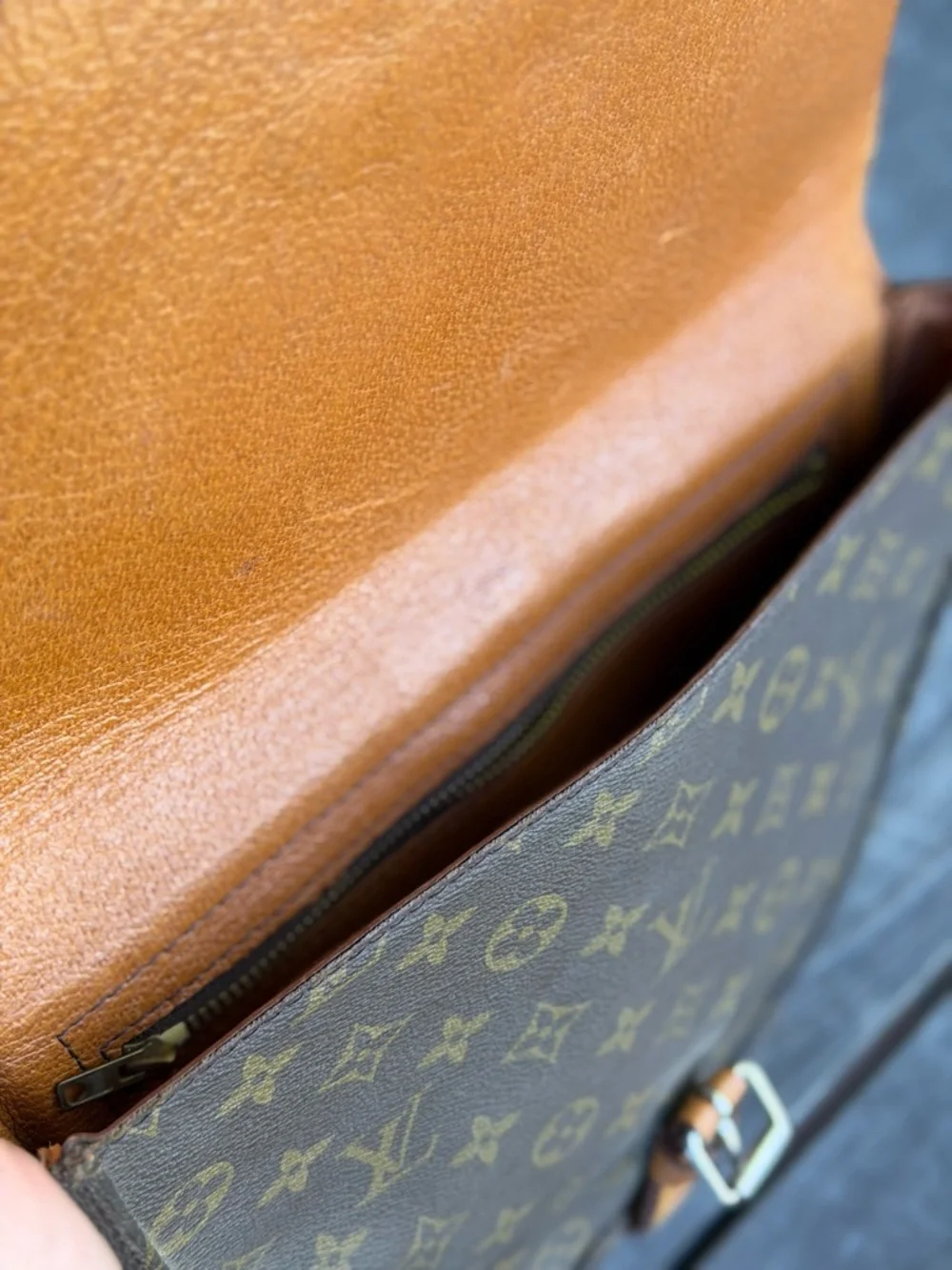 Louis Vuitton Monogram Canvas Crossbody Saddle Bag with Tan Trim - Picture 6 of 9